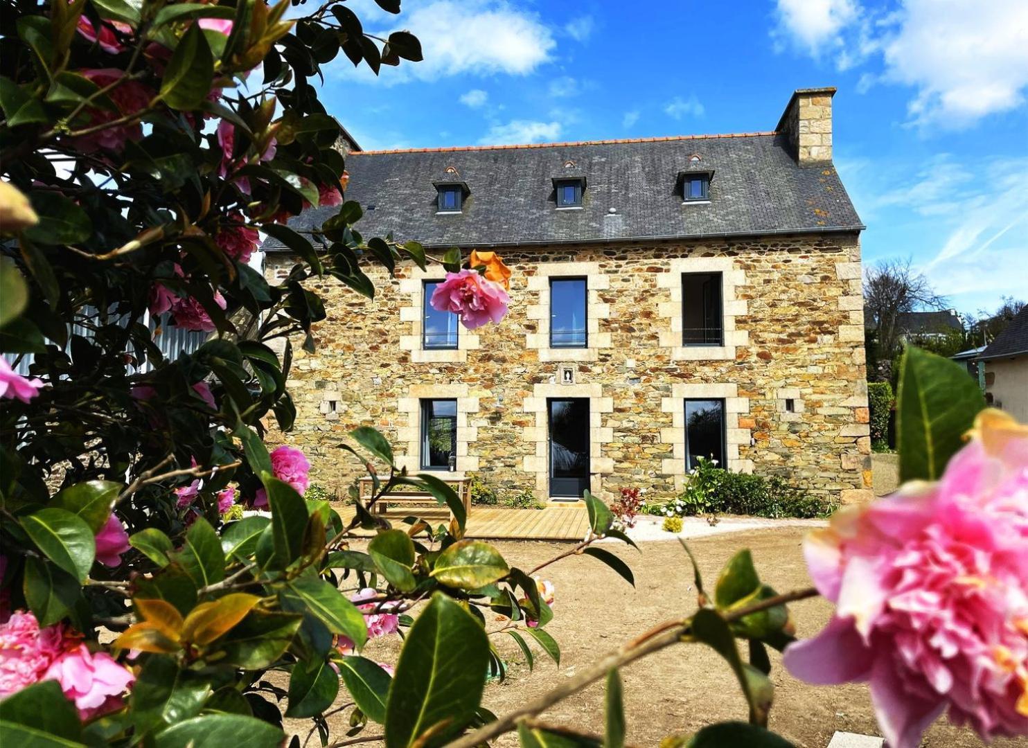 La Ferme De Kersa Hotell Ploubazlanec Exteriör bild
